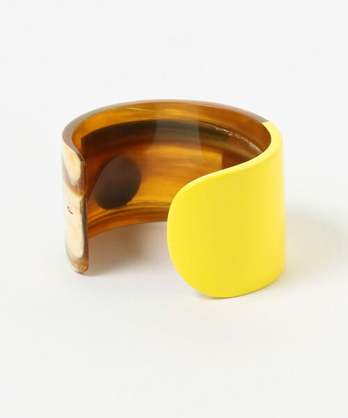 Ray BEAMS（レイビームス）の「RIVET / Cuff A バングル（バングル/リストバンド・レディース・その他・ONE SIZE）」の2枚目の写真