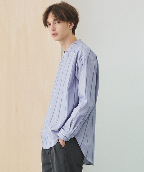 UNITED TOKYO（ユナイテッドトウキョウ）の「ストライプVネックリラックスシャツ（シャツ/ブラウス・メンズ・サックスブルー/ブラック/ベージュ・1/2/3）」の5枚目の写真