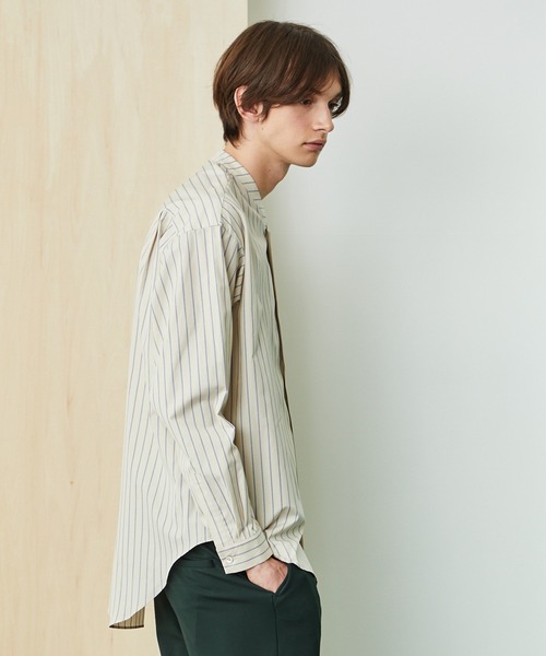 UNITED TOKYO（ユナイテッドトウキョウ）の「ストライプVネックリラックスシャツ（シャツ/ブラウス・メンズ・サックスブルー/ブラック/ベージュ・1/2/3）」の14枚目の写真