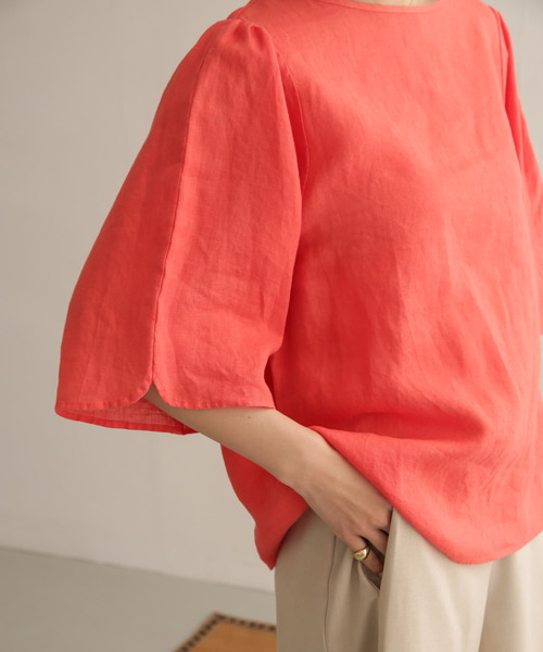 URBAN RESEARCH DOORS（アーバンリサーチドアーズ）の「リネンチューリップスリーブブラウス（Tシャツ/カットソー・レディース・ブラック/キャメル/ピンク系その他/オフホワイト・ONE）」の12枚目の写真