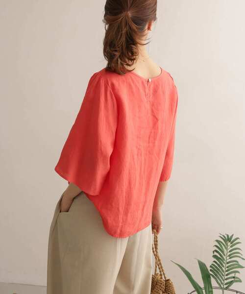 URBAN RESEARCH DOORS（アーバンリサーチドアーズ）の「リネンチューリップスリーブブラウス（Tシャツ/カットソー・レディース・ブラック/キャメル/ピンク系その他/オフホワイト・ONE）」の19枚目の写真
