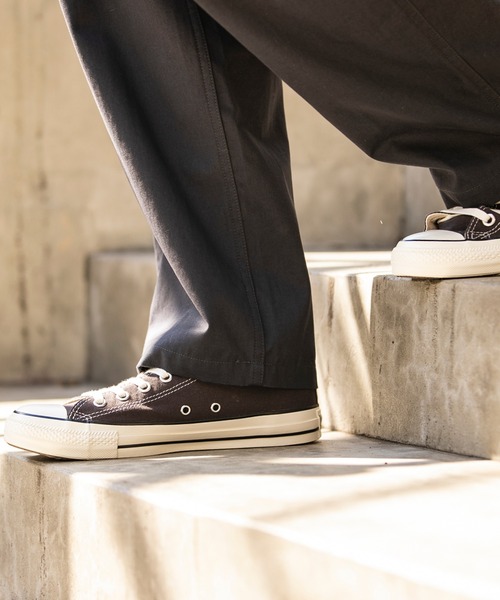 CONVERSE（コンバース）の「【CONVERSE / コンバース】 ALL STAR カラーズ OX（スニーカー・メンズ・ホワイト/ブラック・26cm/27cm/28cm）」の2枚目の写真