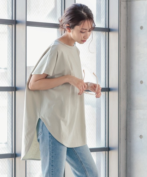 KOBE LETTUCE(コウベレタス)の「バックボタンオーバーサイズカットソートップス(Tシャツ/カットソー・レディース・オフホワイト/ベージュ/オリーブ/ブルー/ブラック/ブラウン/ブルー系・FREE)」の5枚目の写真