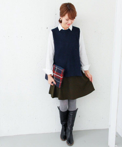 URBAN RESEARCH DOORS WOMENS(アーバンリサーチ ドアーズ ウィメンズ)の「DOORS サキソニーフレア膝丈スカート(スカート・レディース・グレー/カーキ/ネイビー・36/38)」の10枚目の写真