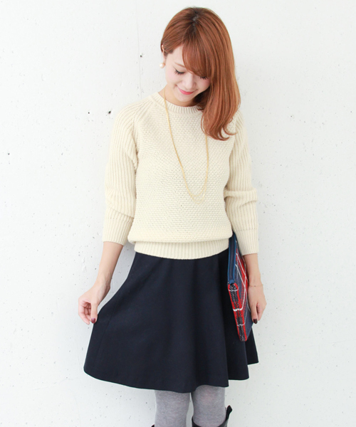 URBAN RESEARCH DOORS WOMENS(アーバンリサーチ ドアーズ ウィメンズ)の「DOORS サキソニーフレア膝丈スカート(スカート・レディース・グレー/カーキ/ネイビー・36/38)」の14枚目の写真