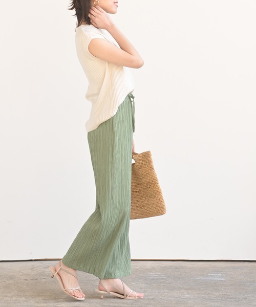 rps（アールピーエス）の「総柄スピンドルワイドパンツ（その他パンツ・レディース・ブラック/オフホワイト/ライトカーキ/グレイッシュベージュ・M）」の19枚目の写真