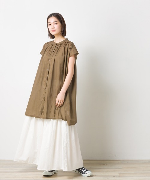 OMNES(オムネス)の「コットンボイル ギャザーチュニックブラウス(シャツ/ブラウス・レディース・ホワイト/ブラック/ブラウン/ラベンダー・FREE)」の6枚目の写真