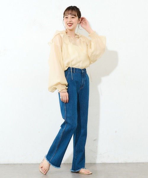 DISCOAT（ディスコート）の「デニムスリットパンツ（デニムパンツ・レディース・ブルー/サックスブルー・SMALL/MEDIUM/LARGE）」の3枚目の写真