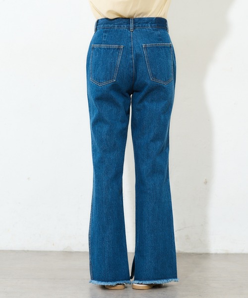 DISCOAT（ディスコート）の「デニムスリットパンツ（デニムパンツ・レディース・ブルー/サックスブルー・SMALL/MEDIUM/LARGE）」の12枚目の写真