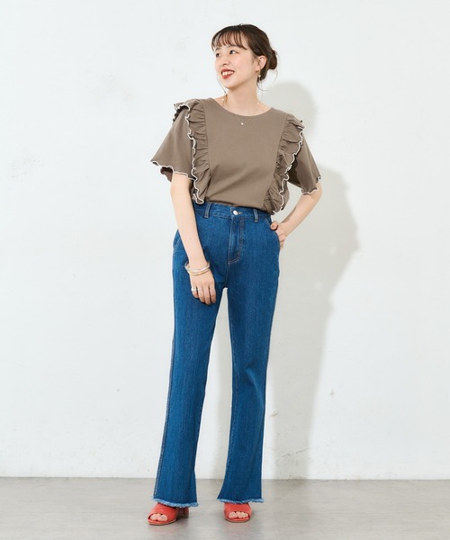 DISCOAT（ディスコート）の「デニムスリットパンツ（デニムパンツ・レディース・ブルー/サックスブルー・SMALL/MEDIUM/LARGE）」の4枚目の写真