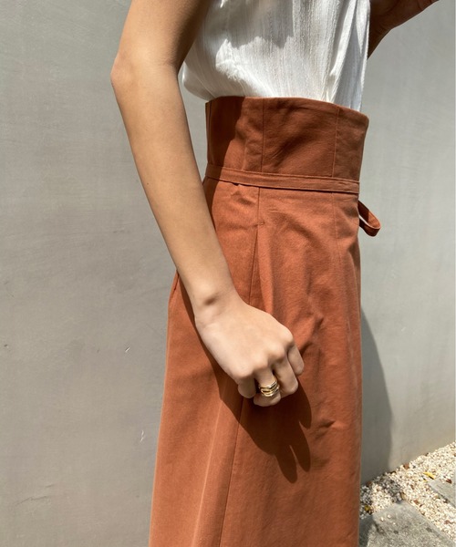 AZUL ENCANTO（アズールエンカント）の「前ラップ風スカート（スカート・レディース・ブラウン/ベージュ/ブラック/レッド・MEDIUM/SMALL）」の19枚目の写真