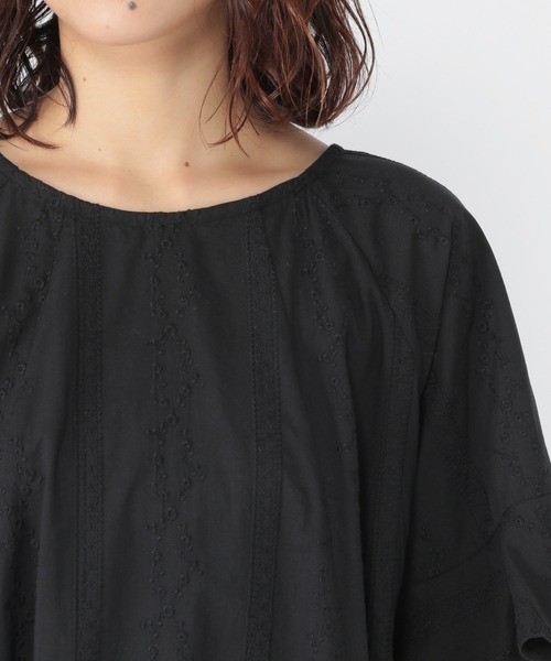 studio CLIP（スタディオクリップ）の「【低身長向けアイテム/WEB限定】総刺繍バックリボンワンピース（ワンピース・レディース・ブラック/サックスブルー・FREE）」の9枚目の写真