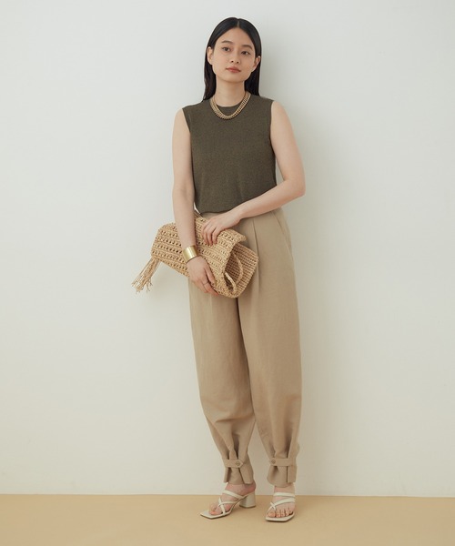 ADAM ET ROPE'(アダムエロペ)の「<洗える>リネンバンブーイージーパンツ(その他パンツ・レディース・ブラック/ベージュ/ライトグリーン/ピンク・36/38)」の17枚目の写真