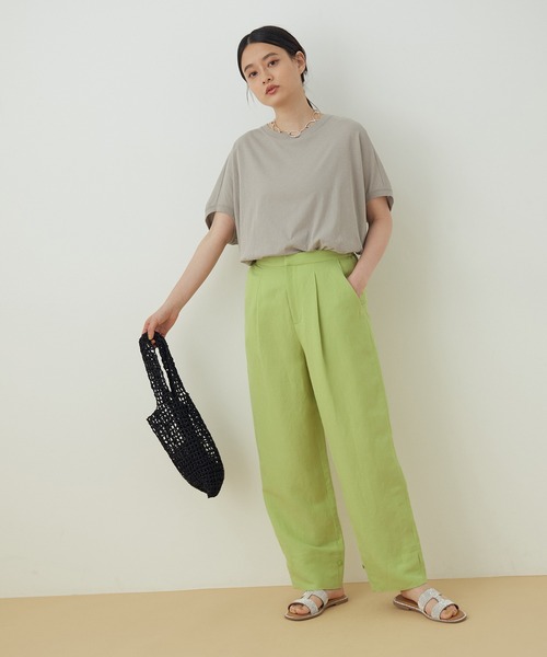 ADAM ET ROPE'(アダムエロペ)の「<洗える>リネンバンブーイージーパンツ(その他パンツ・レディース・ブラック/ベージュ/ライトグリーン/ピンク・36/38)」の14枚目の写真