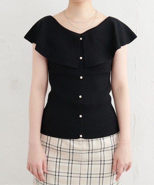 natural couture(ナチュラルクチュール)の「パール釦デザインひらっと衿ニット(ニット/セーター・レディース・アイボリー/ブラック/モカ/サックスブルー・FREE)」の18枚目の写真