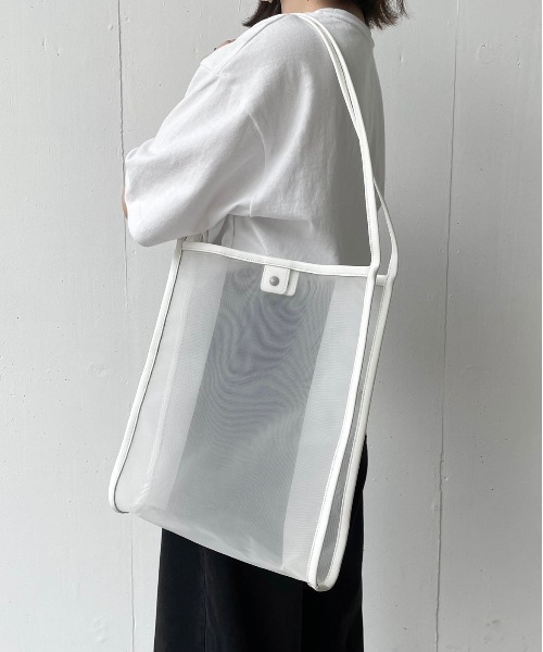 flaner（フラネ）の「シアートートバッグ【オリジナルロゴ巾着バッグ付き】（トートバッグ・レディース・ホワイト/ブラウン・FREE）」の11枚目の写真