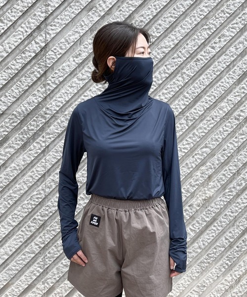 MATCH&more(マッチアンドモア)の「日焼け防止 フェイスカバー付き 長袖Tシャツ 接触冷感 ストレッチ(ゴルフグッズ・レディース・チャコールグレー/ホワイト/ブラック/ラベンダー/ネイビー/グレー/ダークグレー/ベージュ・MEDIUM/LARGE)」の7枚目の写真