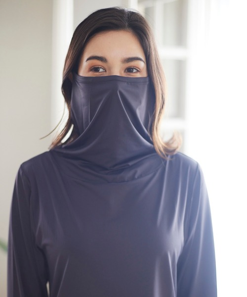 MATCH&more(マッチアンドモア)の「日焼け防止 フェイスカバー付き 長袖Tシャツ 接触冷感 ストレッチ(ゴルフグッズ・レディース・チャコールグレー/ホワイト/ブラック/ラベンダー/ネイビー/グレー/ダークグレー/ベージュ・MEDIUM/LARGE)」の18枚目の写真
