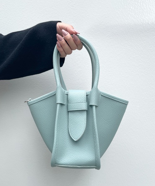 StyleSea(スタイルシー)の「2wayスクエアハンドバッグ (ストラップ付)(ハンドバッグ・レディース・ブラック/ネイビー/オフホワイト/カーキ/サックスブルー/ピンク/ブルー/ラベンダー/キャメル・FREE)」の5枚目の写真