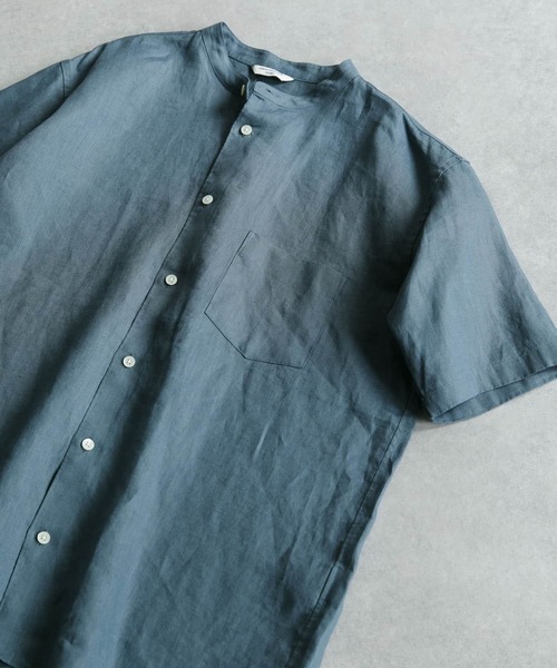 URBAN RESEARCH DOORS(アーバンリサーチドアーズ)の「シルケットリネン バンドカラーシャツ(シャツ/ブラウス・メンズ・ブルー/チャコールグレー/ホワイト系その他/モカ・38/40)」の4枚目の写真