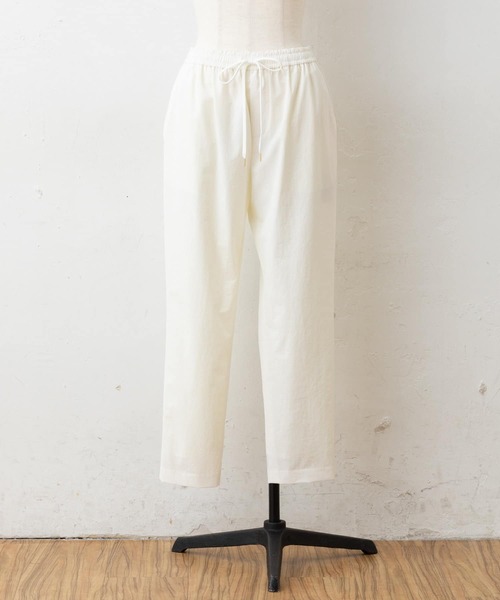 BEARDSLEY(ビアズリー)の「白トラックパンツ(その他パンツ・レディース・ホワイト・2/1/0)」の2枚目の写真