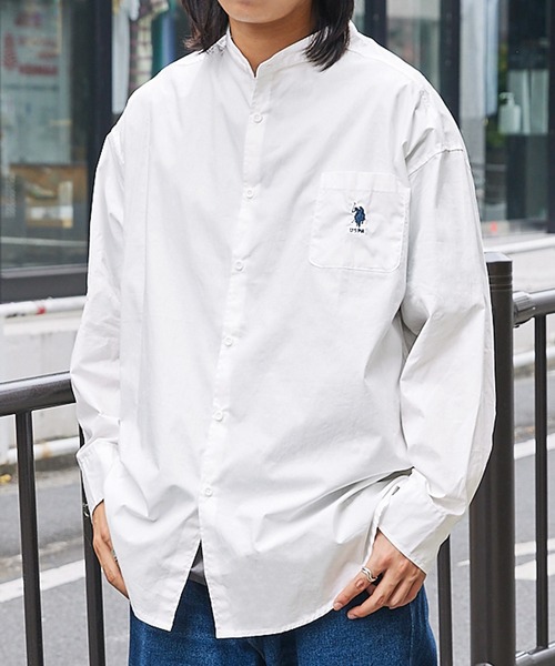 U.S. POLO ASSN.(ユーエスポロアッスン)の「U.S. POLO ASSN. /ユーエスポロアッスン 別注 ワンポイント刺繍ロゴ オーバーサイズ L/S バンドカラーブロード/デニム シャツ(シャツ/ブラウス・メンズ・ホワイト/ブラック/ネイビー/インディゴブルー/ブルー/ブルー系その他/ストライプ/グレイッシュベージュ/グレー/グリーン系・S/M/L)」の22枚目の写真