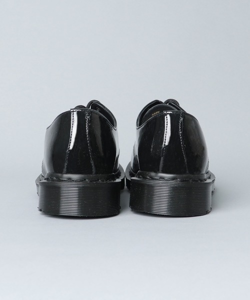 Dr. Martens(ドクターマーチン)の「【 Dr.Martens / ドクターマーチン 】 1461 PATENT LAMPER 3HOLE / 1461パテントランパー3ホール(ドレスシューズ・メンズ・ブラック・4/6/8/9/5/7)」の4枚目の写真