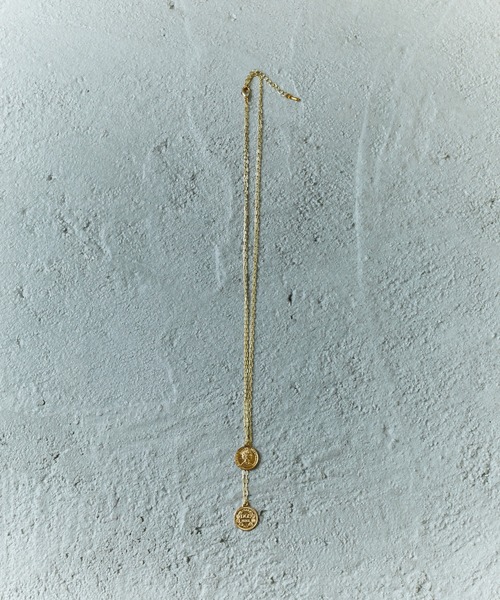 Birthday room(バースデイルーム)の「ダブルコインネックレス(ネックレス・レディース・ゴールド・SMALL/LARGE)」の3枚目の写真