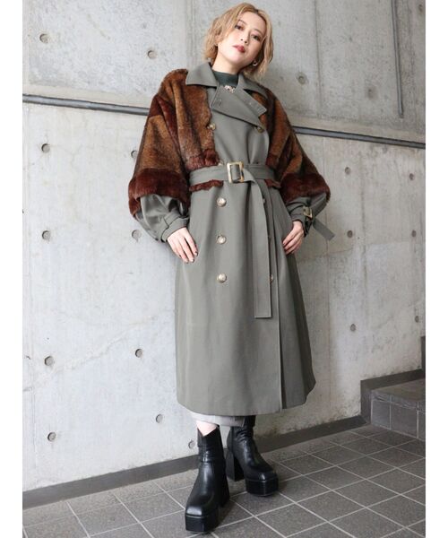 MURUA(ムルーア)の「ロングダブルトレンチコート(トレンチコート・レディース・ブラウン/カーキ/ダークグレー・FREE)」の14枚目の写真