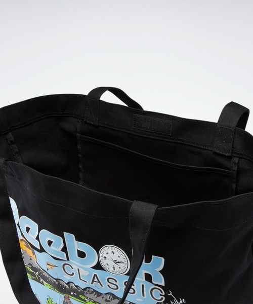 Reebok(リーボック)の「クラシックス ロードトリップ トートバッグ / Classics Road Trip Tote Bag(トートバッグ・メンズ・ブラック/オフホワイト/ネイビー/ライトブラウン・FREE)」の12枚目の写真