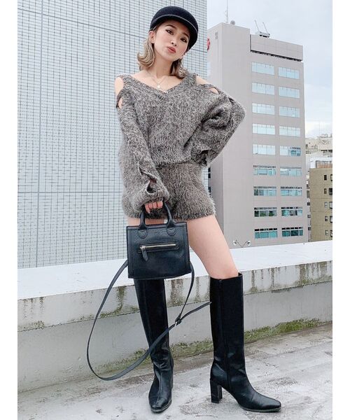 GYDA(ジェイダ)の「【セットアップ着用可】レースアップシャギーニット トップス(ニット/セーター・レディース・チャコールグレー/ベージュ/オリーブ・FREE)」の13枚目の写真