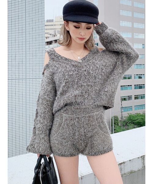 GYDA(ジェイダ)の「【セットアップ着用可】レースアップシャギーニット トップス(ニット/セーター・レディース・チャコールグレー/ベージュ/オリーブ・FREE)」の8枚目の写真