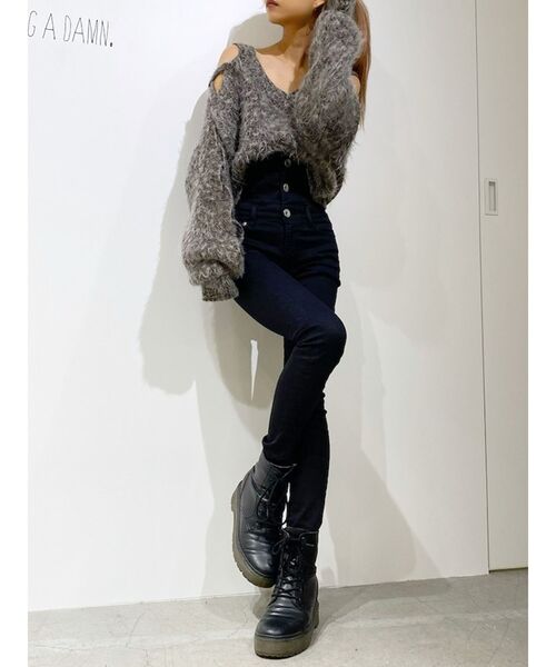 GYDA(ジェイダ)の「【セットアップ着用可】レースアップシャギーニット トップス(ニット/セーター・レディース・チャコールグレー/ベージュ/オリーブ・FREE)」の11枚目の写真