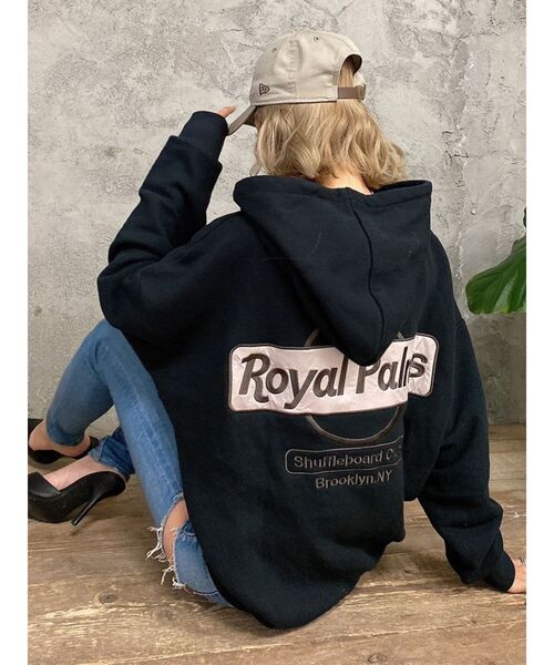 GYDA（ジェイダ）の「【WEB限定】RoyalPalmsスウェットBIGパーカー（パーカー・レディース・アイボリー/ブラック/ピンク・FREE）」の17枚目の写真