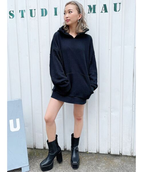 GYDA（ジェイダ）の「【WEB限定】RoyalPalmsスウェットBIGパーカー（パーカー・レディース・アイボリー/ブラック/ピンク・FREE）」の5枚目の写真