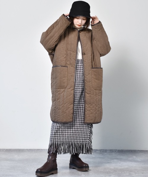 RETRO GIRL（レトロガール）の「キルトパイピングコート（ノーカラーコート・レディース・ブラウン/ブラック/ライトベージュ・FREE）」の4枚目の写真