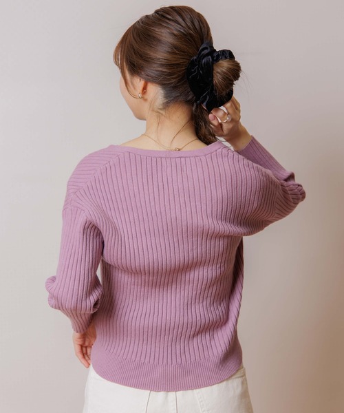 flower(フラワー)の「グロスベルベットシュシュ(シュシュ・レディース・ホワイト/ブラック/ブラウン・FREE)」の6枚目の写真