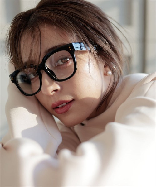 DONOBAN（ドノバン）の「ウェリントンフレーム伊達メガネ（メガネ・レディース・ベージュ系その他/ブラック・F）」の2枚目の写真