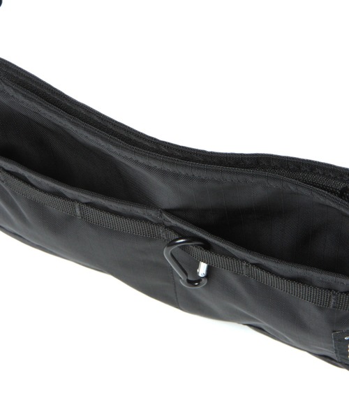 CHUCK(チャック)の「CHUCK/Sacoche Bag 2238930(ショルダーバッグ・レディース・ブラック・FREE)」の13枚目の写真