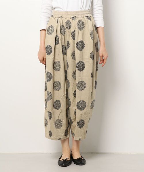 CERCA(チェルカ)の「BD/総柄 細リブ ワイドパンツ(その他パンツ・レディース・その他1/その他2/その他3/その他4・MEDIUM)」の3枚目の写真