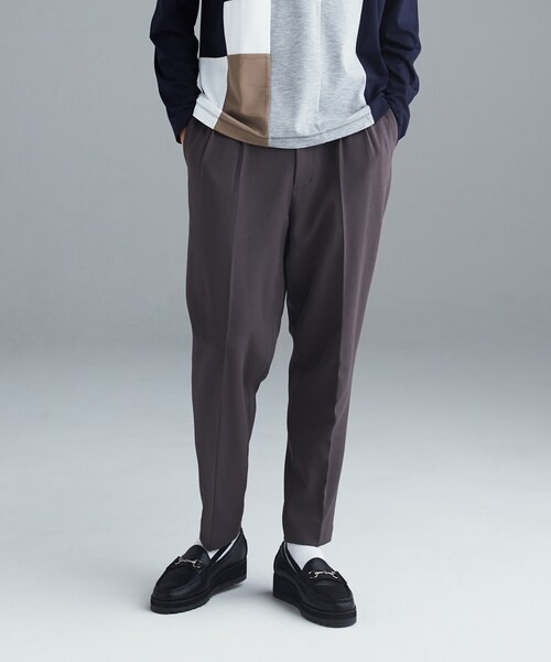 tk.TAKEO KIKUCHI(ティーケータケオキクチ)の「◆360度ストレッチワイドテーパードパンツ(その他パンツ・メンズ・ダークグリーン/ナチュラル/ブラウン系その他/ブラック/グレー/ボルドー・01/02/03/04)」の3枚目の写真
