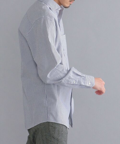 SHIPS(シップス)の「SHIPS:ブラシュド ピンオックス ストライプ セミワイド シャツ(シャツ/ブラウス・メンズ・ブラック/ネイビー/レッド・SMALL/MEDIUM/LARGE/X-LARGE)」の7枚目の写真