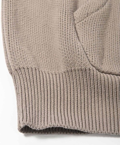 FOG ESSENTIALS(エフオージーエッセンシャルズ)の「FOG ESSENTIALS(エフオージーエッセンシャルズ) フロントロゴプルオーバーニットパーカー(パーカー・メンズ・ブラック/ベージュ/アイボリー・M/L)」の11枚目の写真