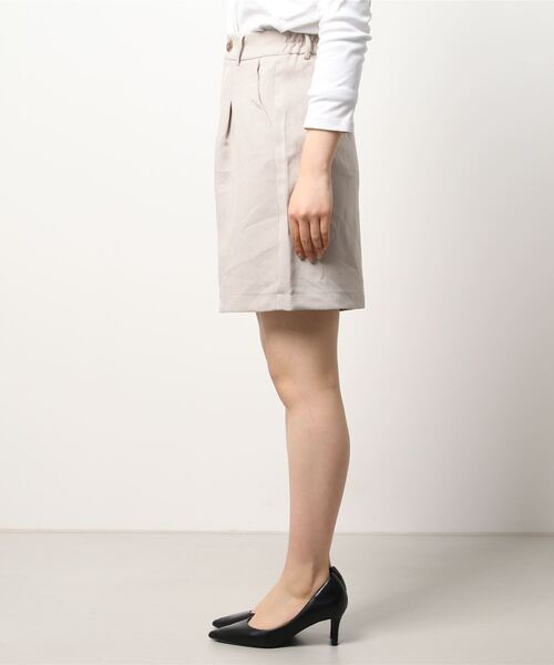 RETRO GIRL(レトロガール)の「タックバミューダパンツ(その他パンツ・レディース・グリーン/オフホワイト/ブラウン系その他/ブラック・FREE)」の6枚目の写真