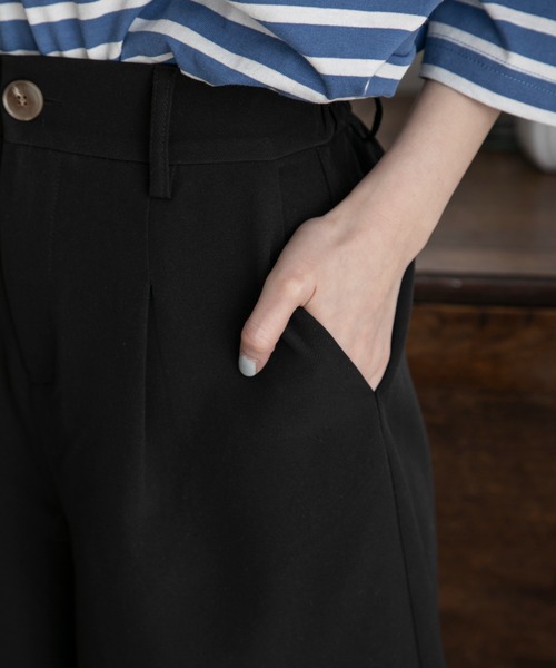 RETRO GIRL(レトロガール)の「タックバミューダパンツ(その他パンツ・レディース・グリーン/オフホワイト/ブラウン系その他/ブラック・FREE)」の17枚目の写真