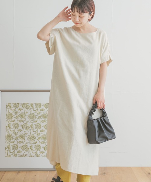 ITEMS URBANRESEARCH(アイテムズ アーバンリサーチ)の「オリガミタックリネンワンピース(ワンピース・レディース・ライトベージュ/ブラック/モカ/グリーン・FREE)」の8枚目の写真