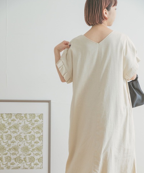 ITEMS URBANRESEARCH(アイテムズ アーバンリサーチ)の「オリガミタックリネンワンピース(ワンピース・レディース・ライトベージュ/ブラック/モカ/グリーン・FREE)」の14枚目の写真