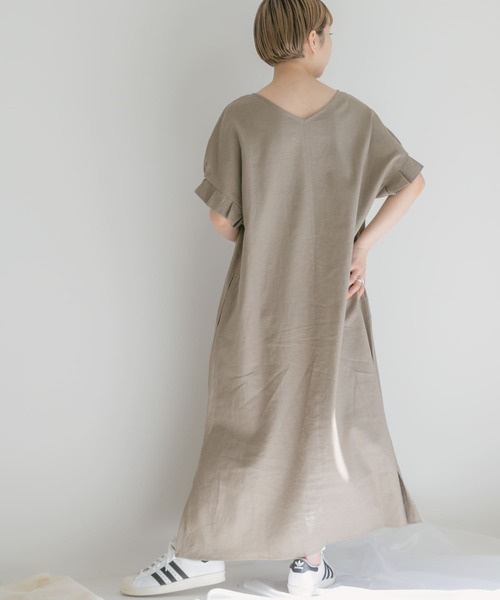 ITEMS URBANRESEARCH(アイテムズ アーバンリサーチ)の「オリガミタックリネンワンピース(ワンピース・レディース・ライトベージュ/ブラック/モカ/グリーン・FREE)」の21枚目の写真