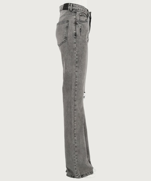 gina tricot（ジーナトリコ）の「Full length flare jeans（デニムパンツ・レディース・ブラック/ブルー・38/36/34/32）」の11枚目の写真