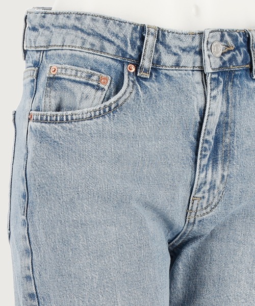 gina tricot（ジーナトリコ）の「Full length flare jeans（デニムパンツ・レディース・ブラック/ブルー・38/36/34/32）」の17枚目の写真